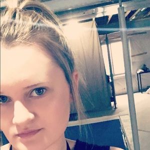 Meet your Posher, Madelyn